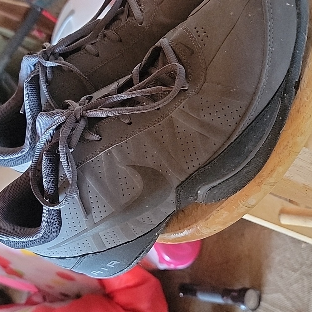 Mens Nike Air shows